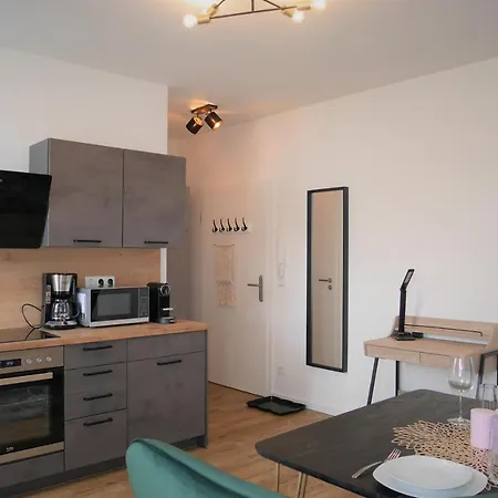 Pb - 4 - Stilvoll Eingerichtetes Im Herzen Senftenbergs * Senftenberg