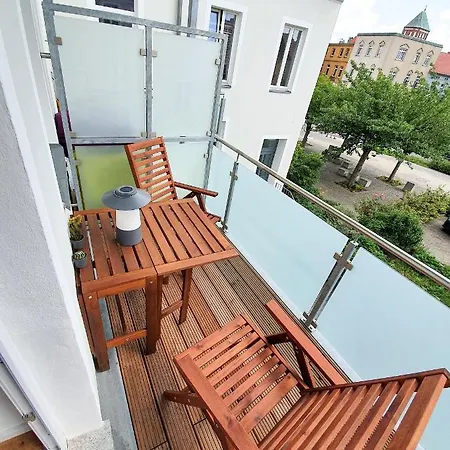 Pb - 4 - Stilvoll Eingerichtetes Im Herzen Senftenbergs Apartment Senftenberg